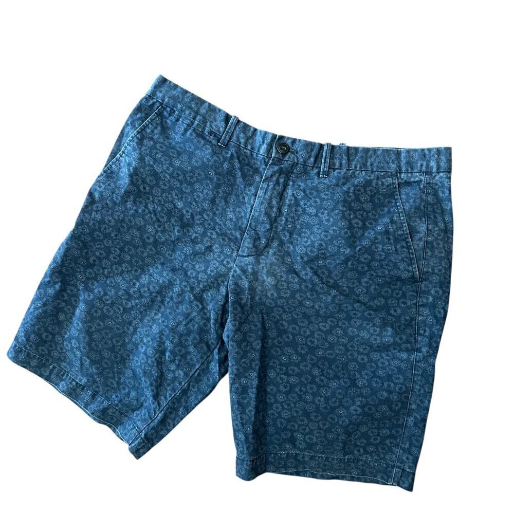 GAP Shorts Mens 38x10 Blue Floral Print Chino Preppy Vacation Resort Flat Front